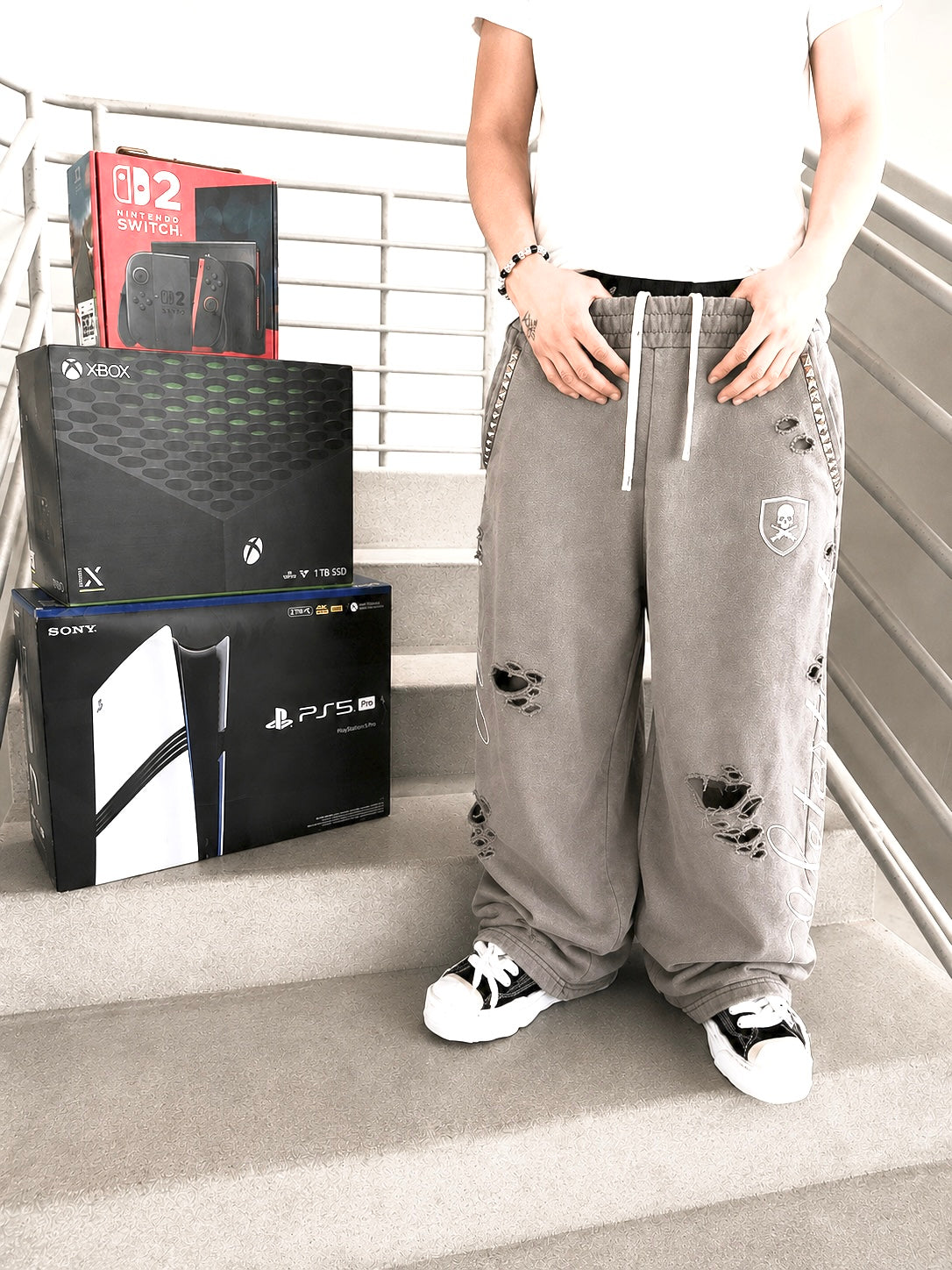 REVIVAL TAN SWEATS